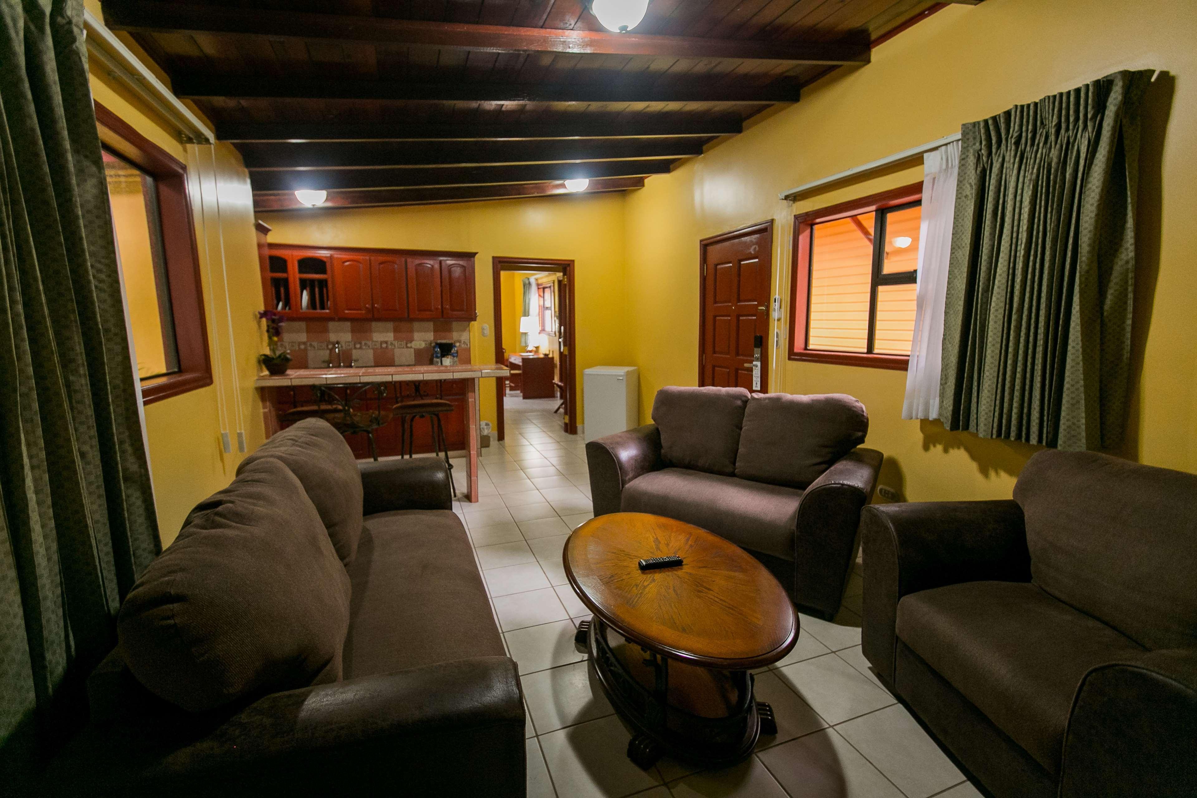 Best Western Las Mercedes Airport Managua Kültér fotó
