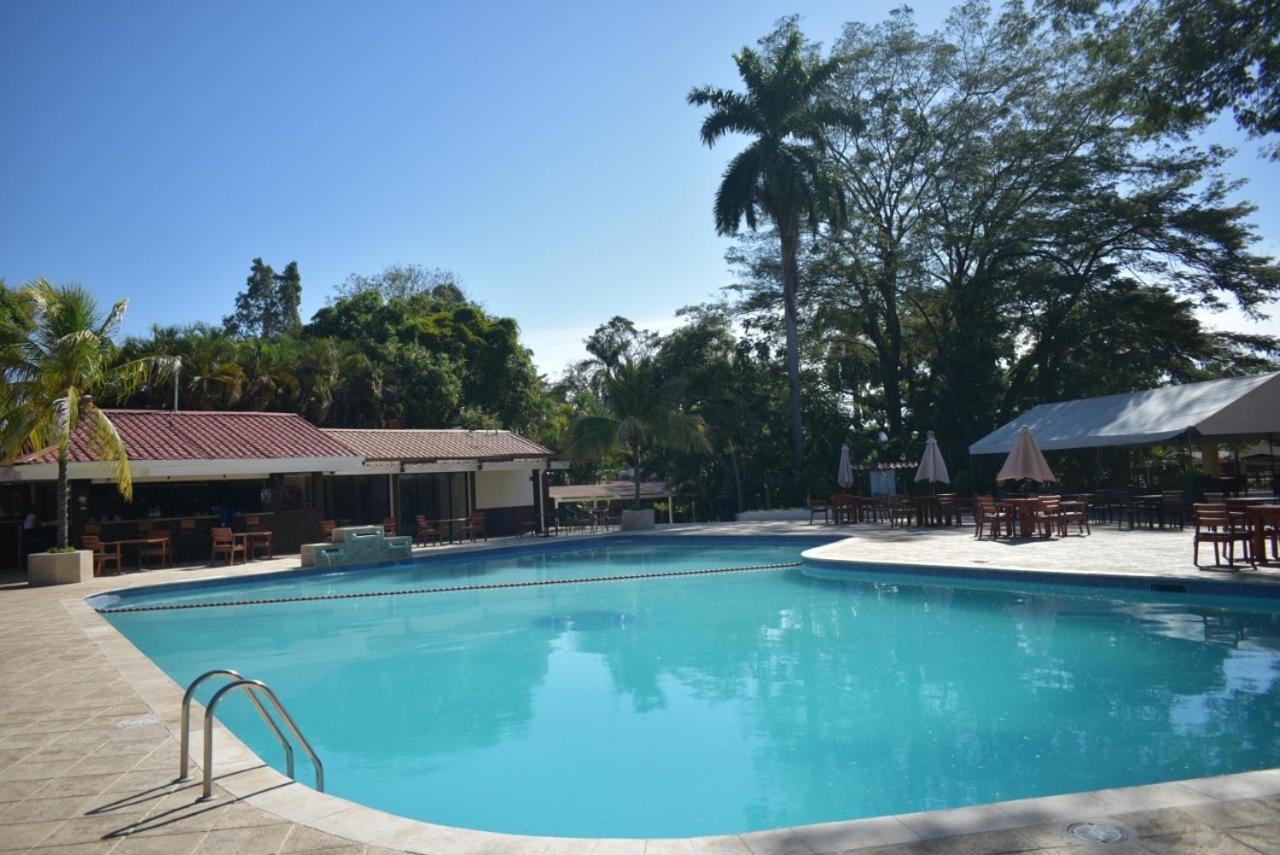 Best Western Las Mercedes Airport Managua Kültér fotó